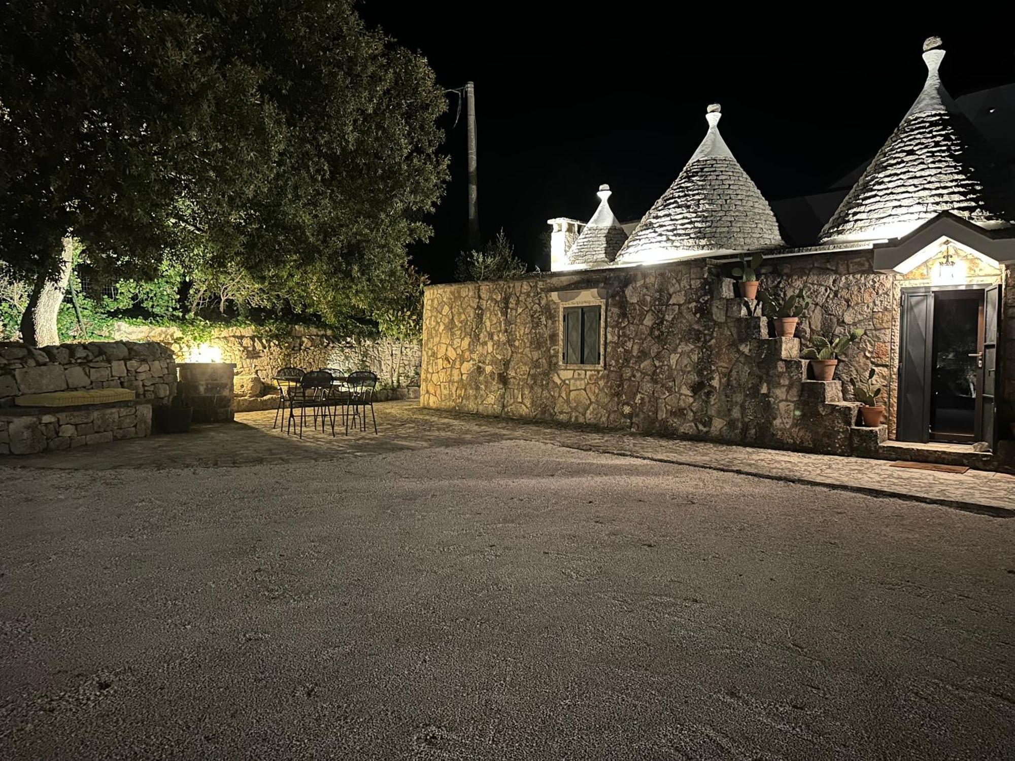 Gasthaus Trulli Santa Maria Odegitria Relais Ostuni Exterior foto