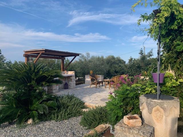 Gasthaus Trulli Santa Maria Odegitria Relais Ostuni Exterior foto
