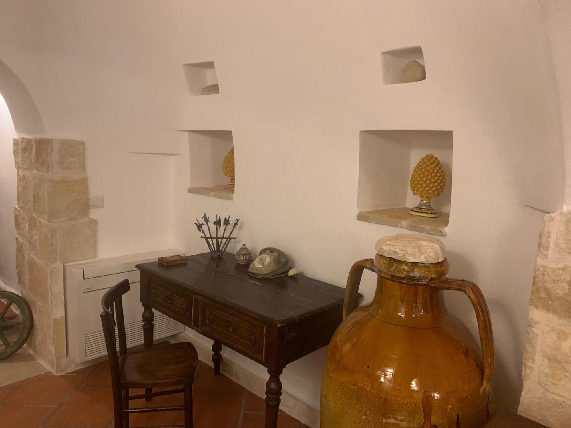 Gasthaus Trulli Santa Maria Odegitria Relais Ostuni Exterior foto